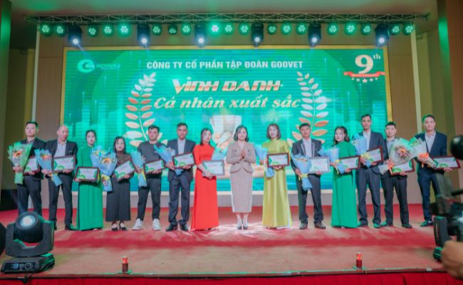 ca-nhan-xuat-sac-2025