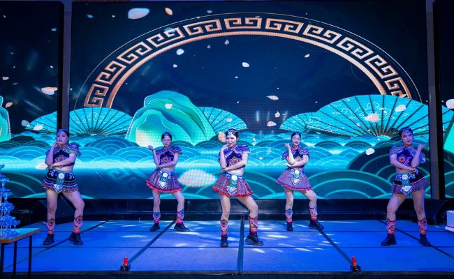 chuong-trinh-van-nghe